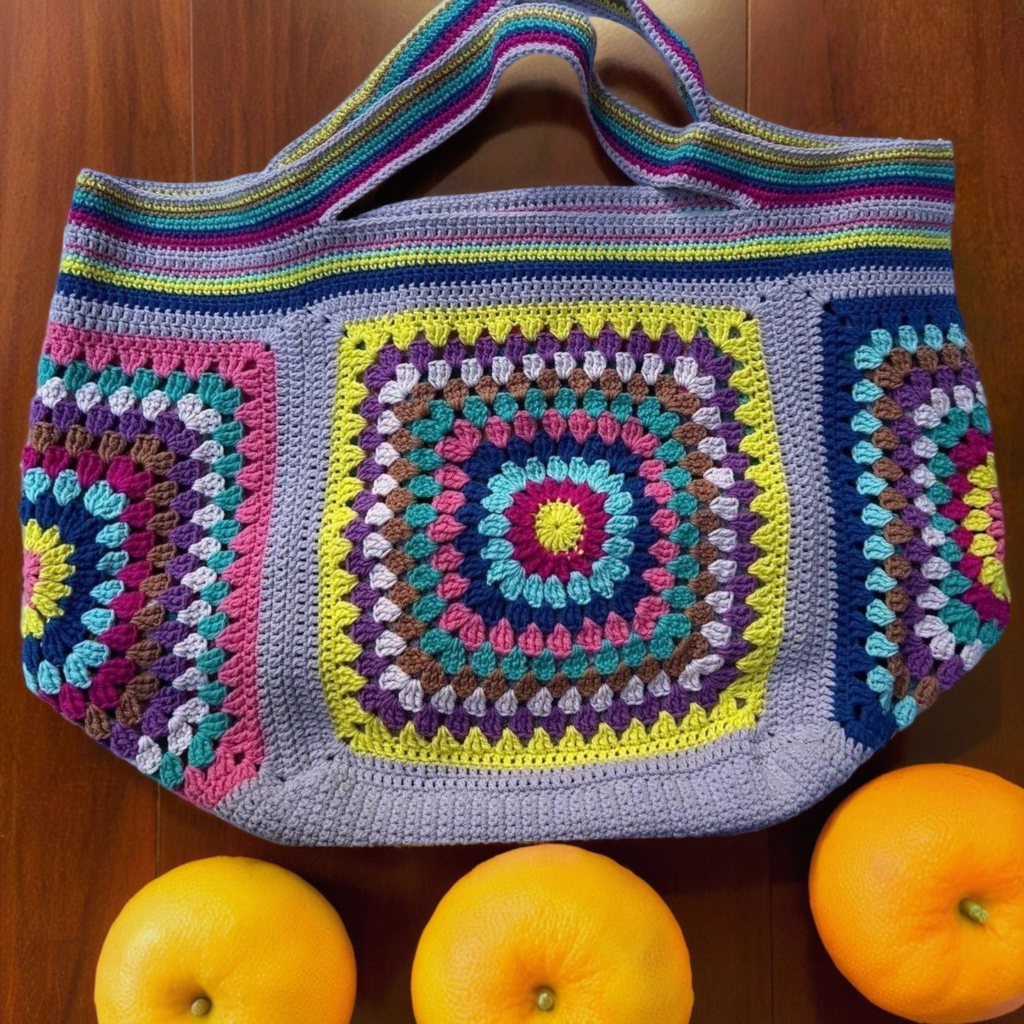 Handgestrickt Shopper-Tasche aus Granny Squares