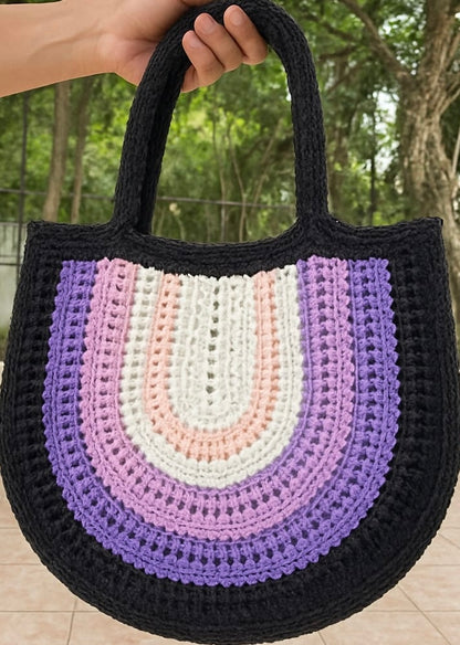 Crocheted tote bag with openwork pattern