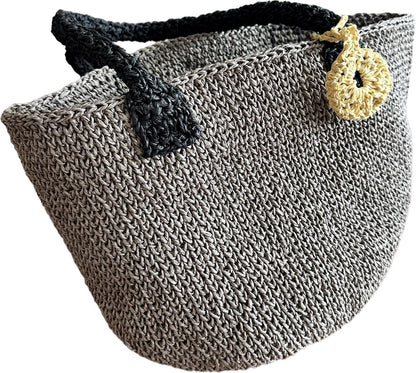 Handgemachte Alltagstasche aus Raffia