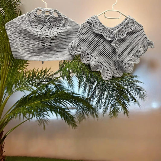 Handgestrickt Crop-Top mit Ananas & Shorts