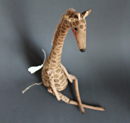 Handgefertigte Dekofigur „Giraffe“